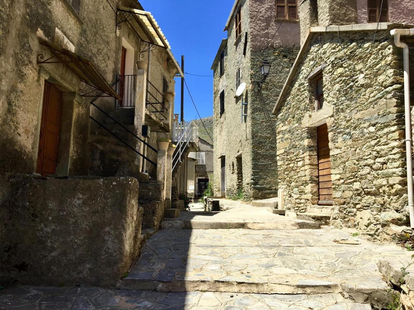 Nuits Magiques Au Village Entre Mer Et Montagnes Bigorno 외부 사진