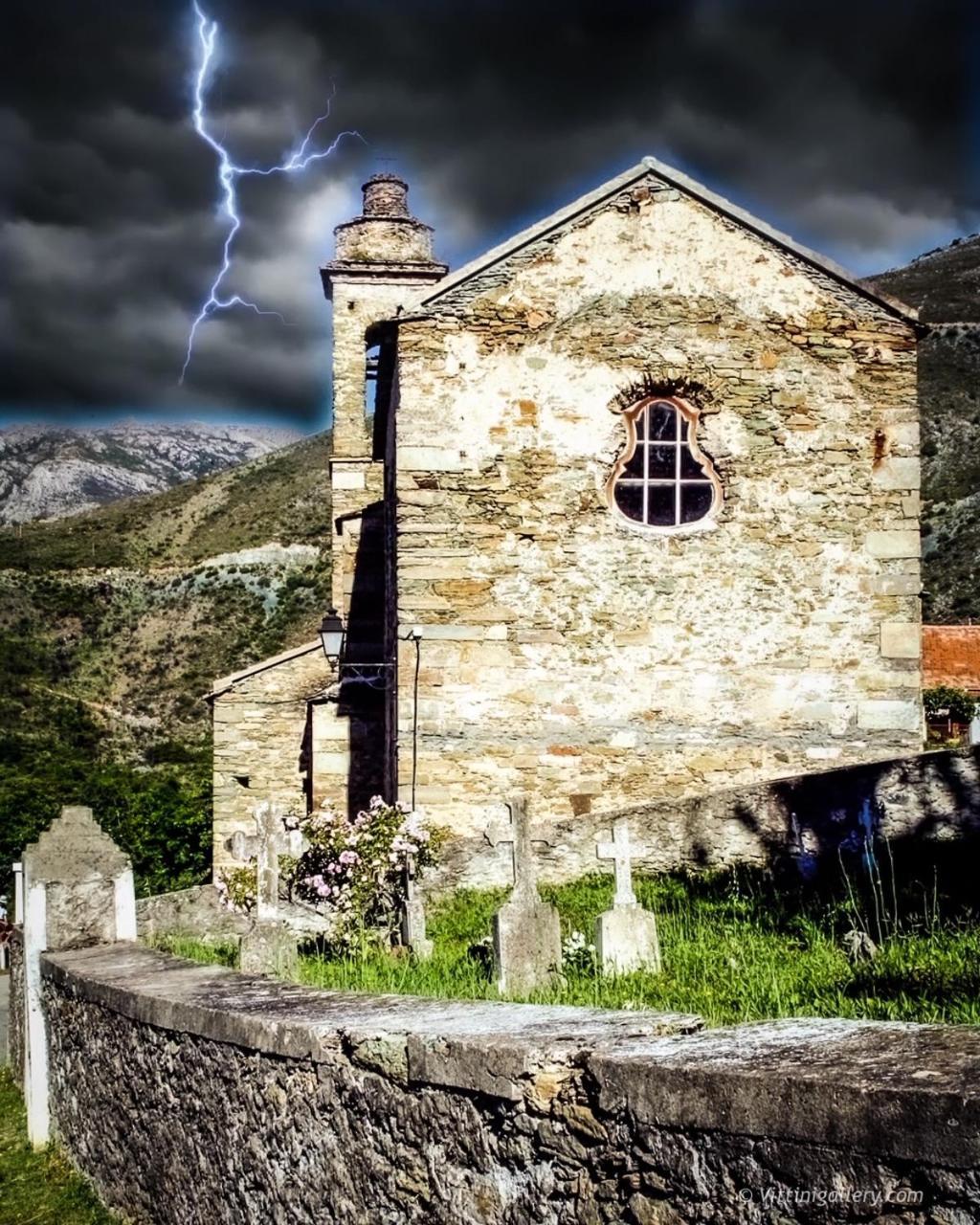Nuits Magiques Au Village Entre Mer Et Montagnes Bigorno 외부 사진